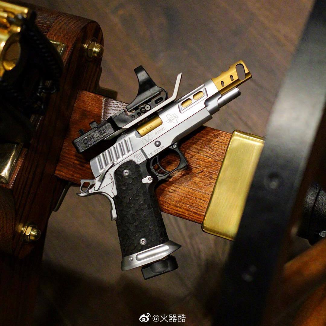 STI 2011系列手枪美图欣赏