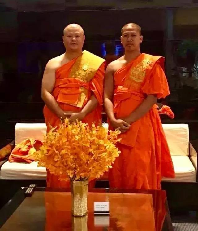 柬埔寨首相洪森次子突然剃度出家!