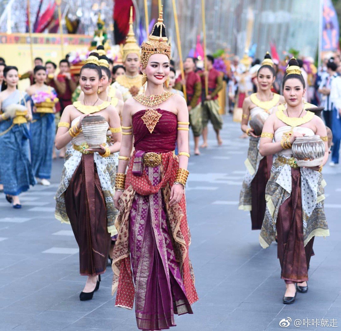泰国传统服饰设计 - 堆糖，美图壁纸兴趣社区