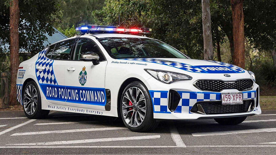 世界各地警车大赏,我指超跑那些!