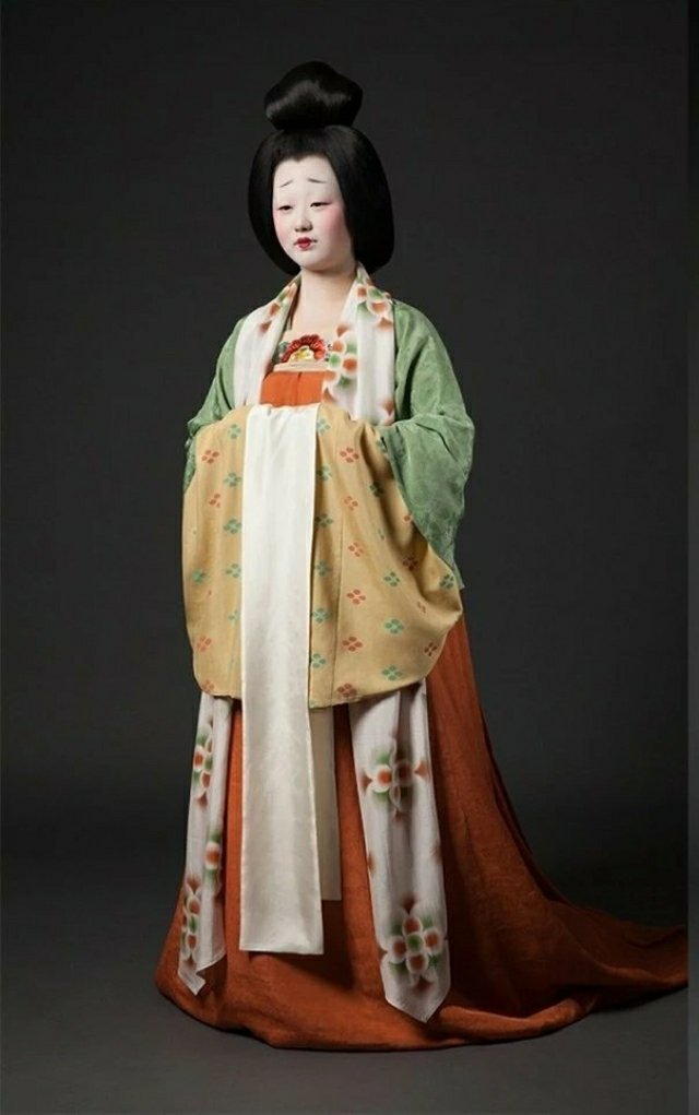 中国装束复原小组11年复原可能200套汉服太美了