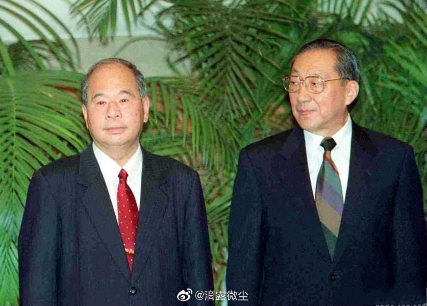 1997年9月12日至18日,中国共产党第十五次全国代表大会在北京召开|员额|全国代表大会|中国共产党_新浪新闻