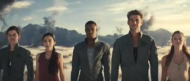 23年前他用70亿票房为科幻片立起一座丰碑,如今