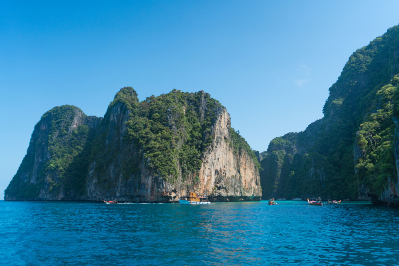 跳海潛泳看萌猴,美食美景拍美照,一天玩轉皮皮島