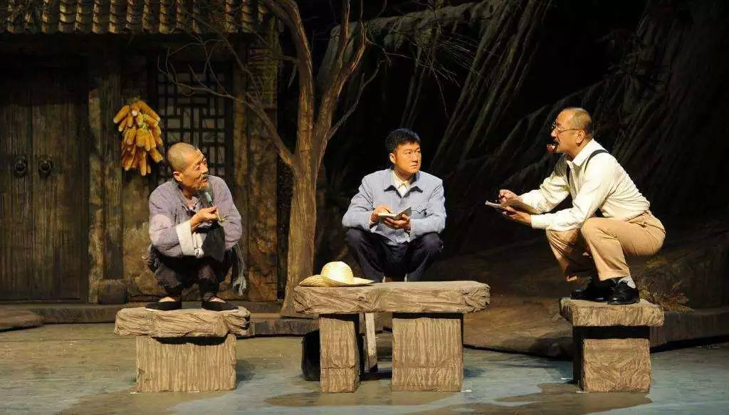 "圪"和"圪蹴"是巴彦淖尔人的常用词,据说一个正宗"巴盟人"三句话准离