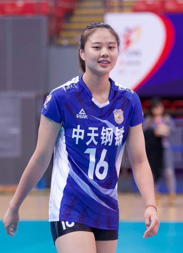 龚翔宇球迷缘真好!被球迷纷纷喊话:让我们的小宇歇歇吧