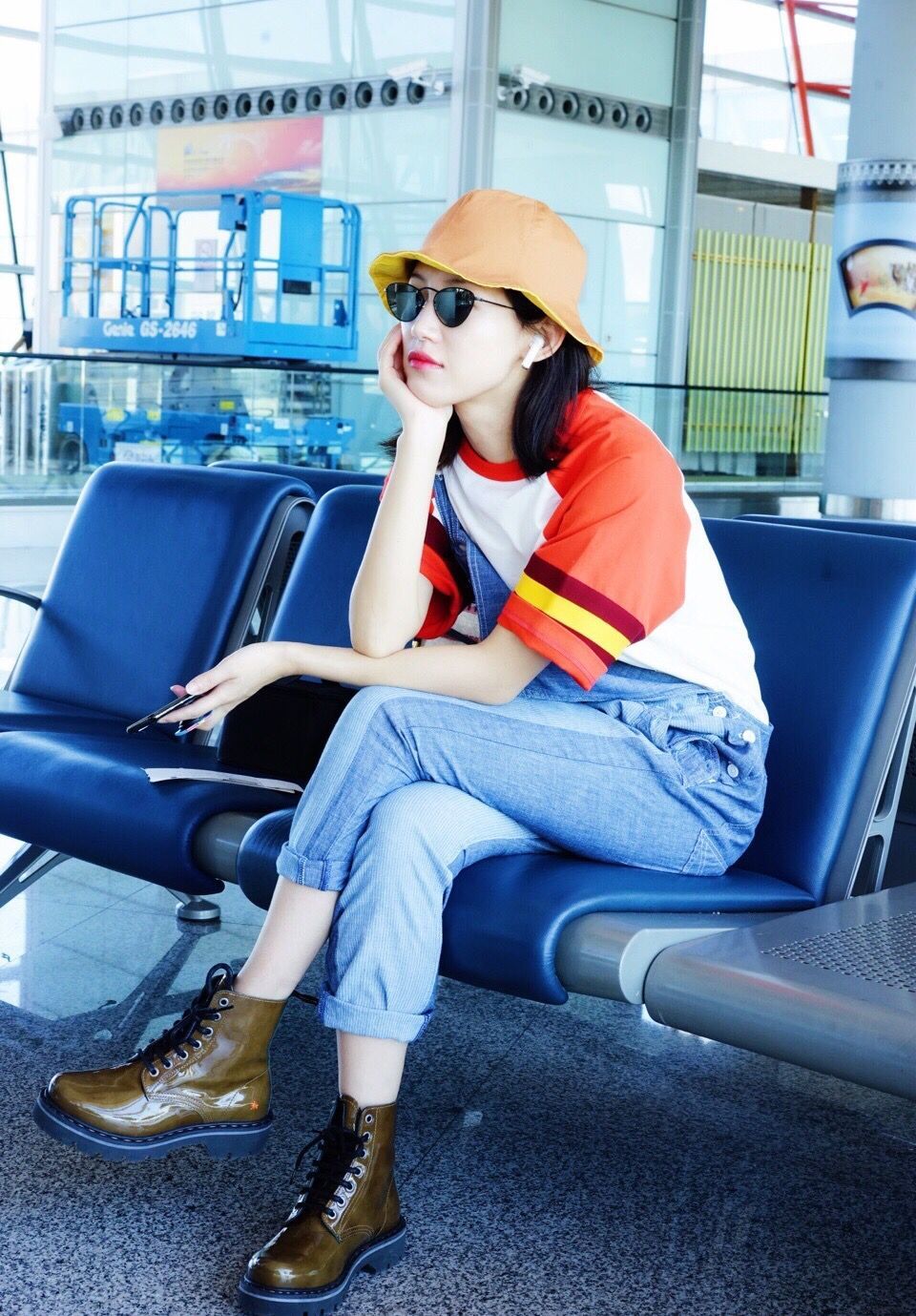 从心里喜欢苏青这个妹子浑身散发出从容大气感漂亮