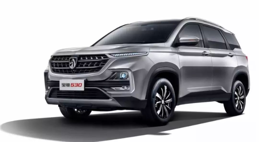 宝骏530 7座版在1月3日就推出上市了,232的座椅很标准的7座suv布局,3