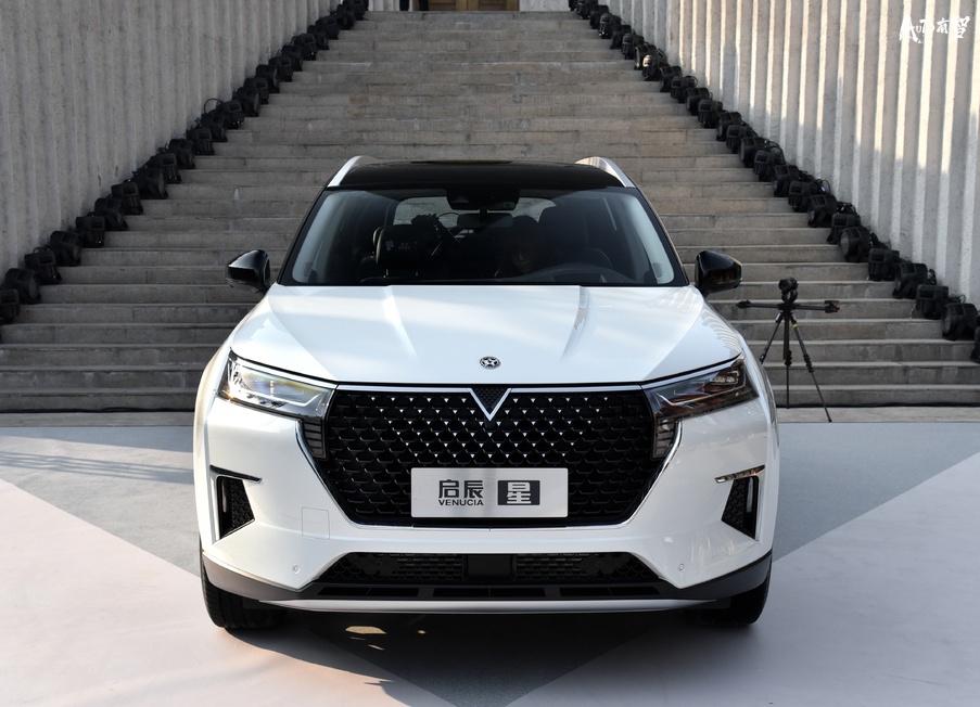 全新架构打造的启辰全新suv启辰星设计前卫有颜有才