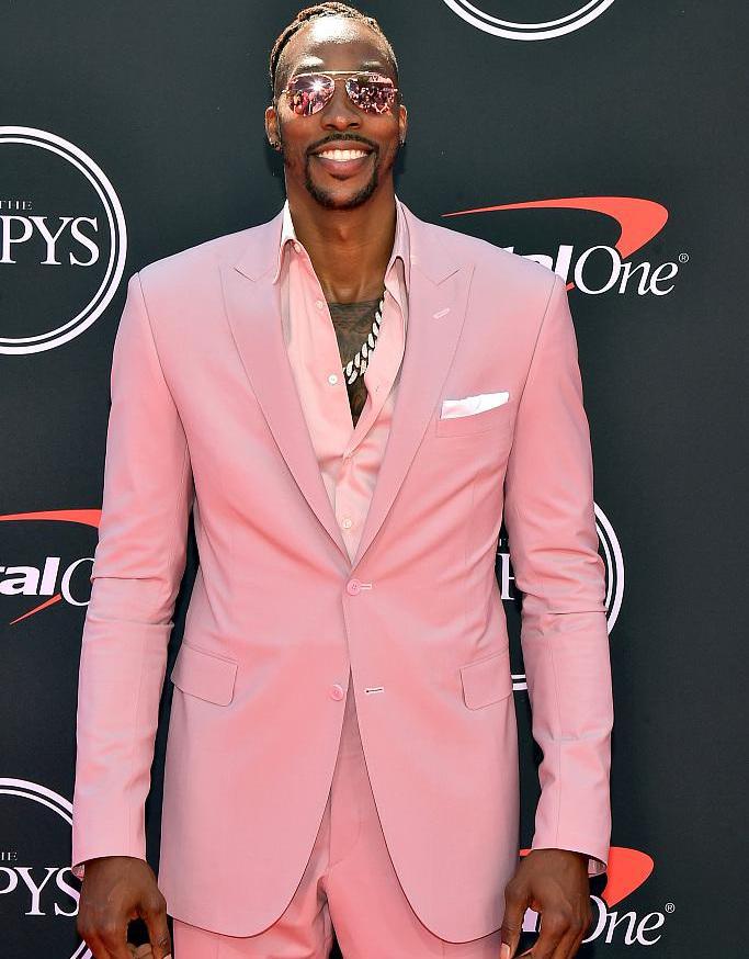 霍华德带给湖人好消息,莫雷官宣火箭新核,男篮名单出炉