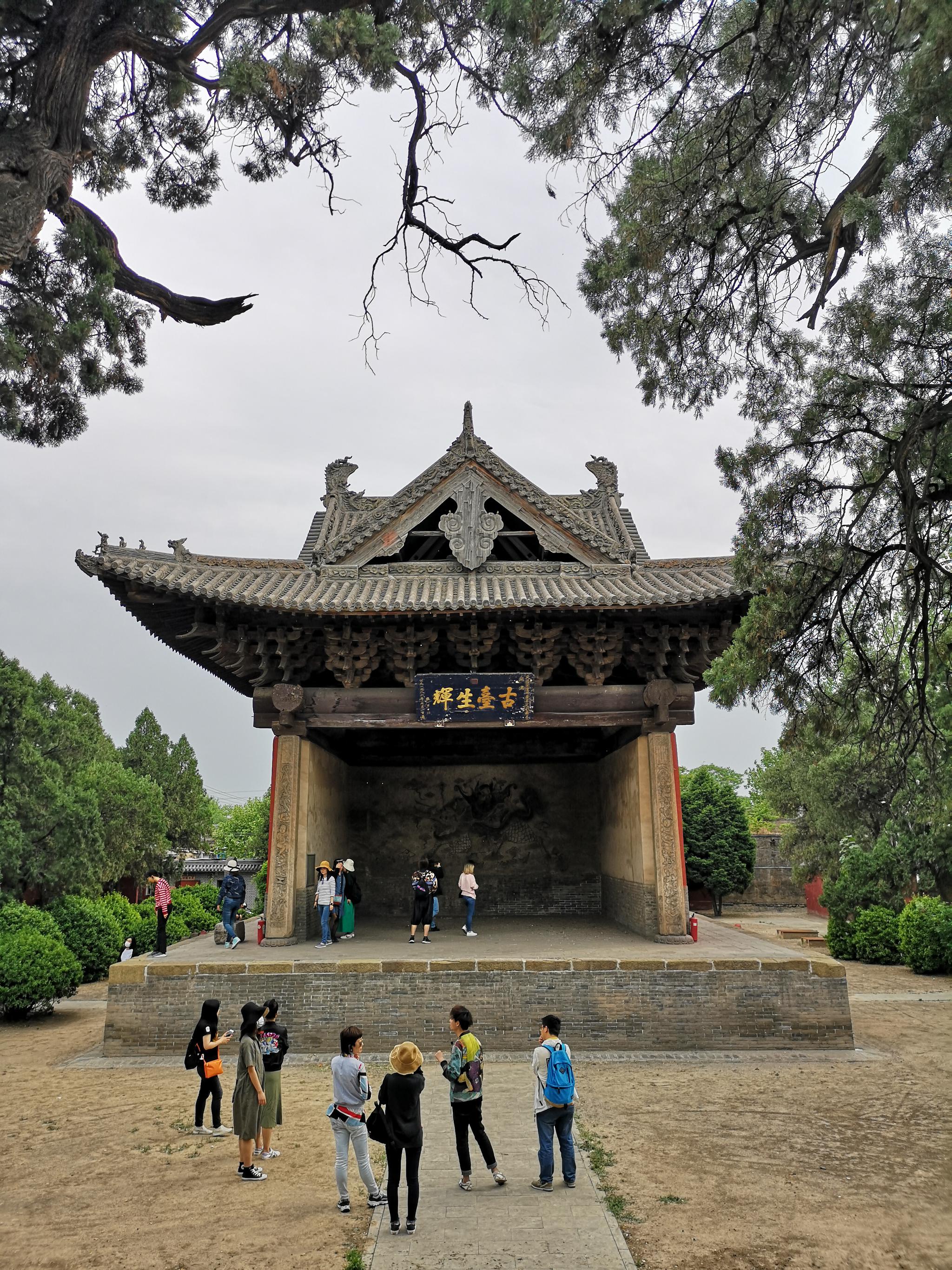 临汾东羊后土庙元代戏台