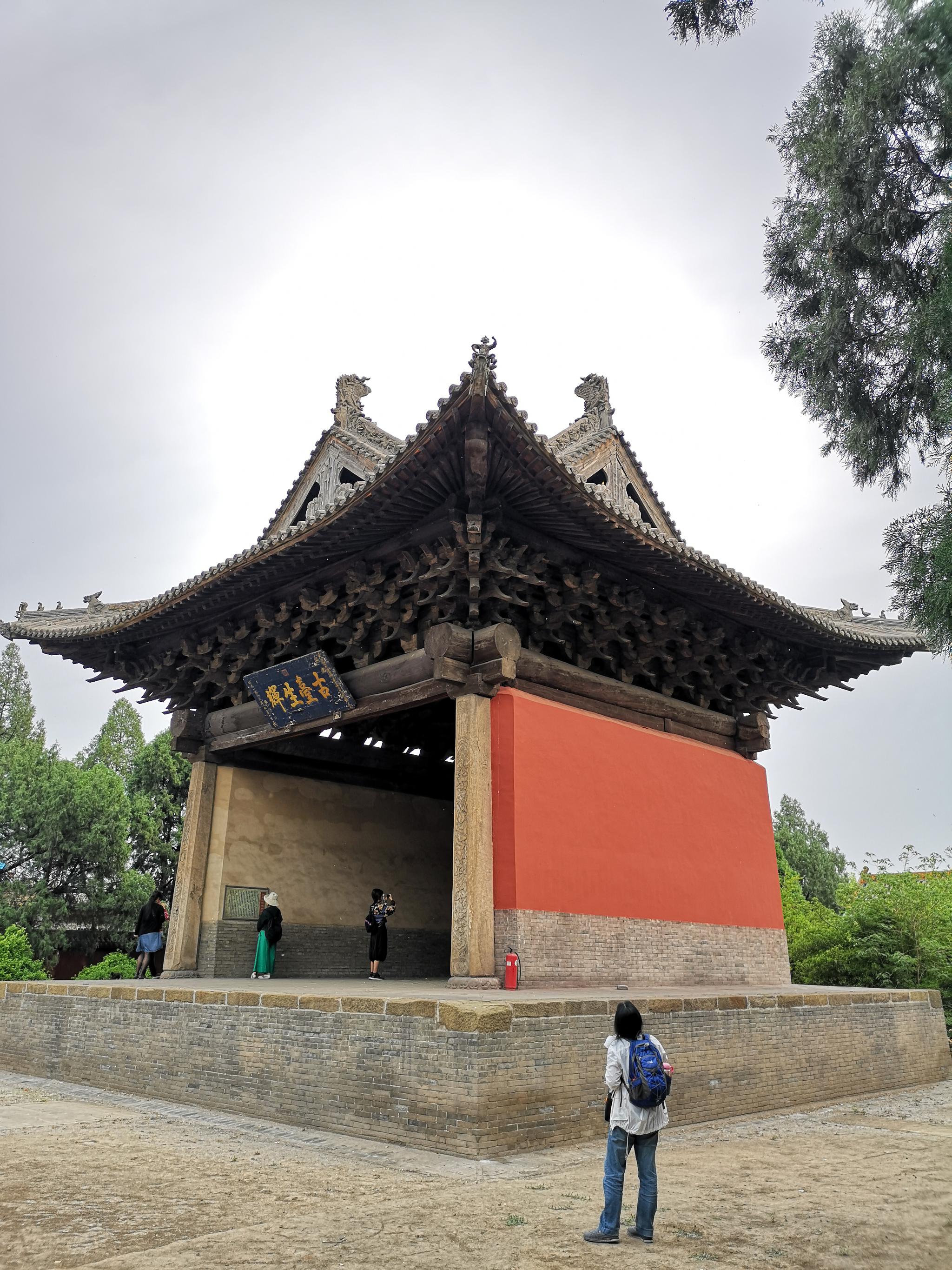 临汾东羊后土庙元代戏台