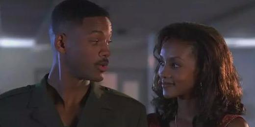 23年前他用70亿票房为科幻片立起一座丰碑,如今