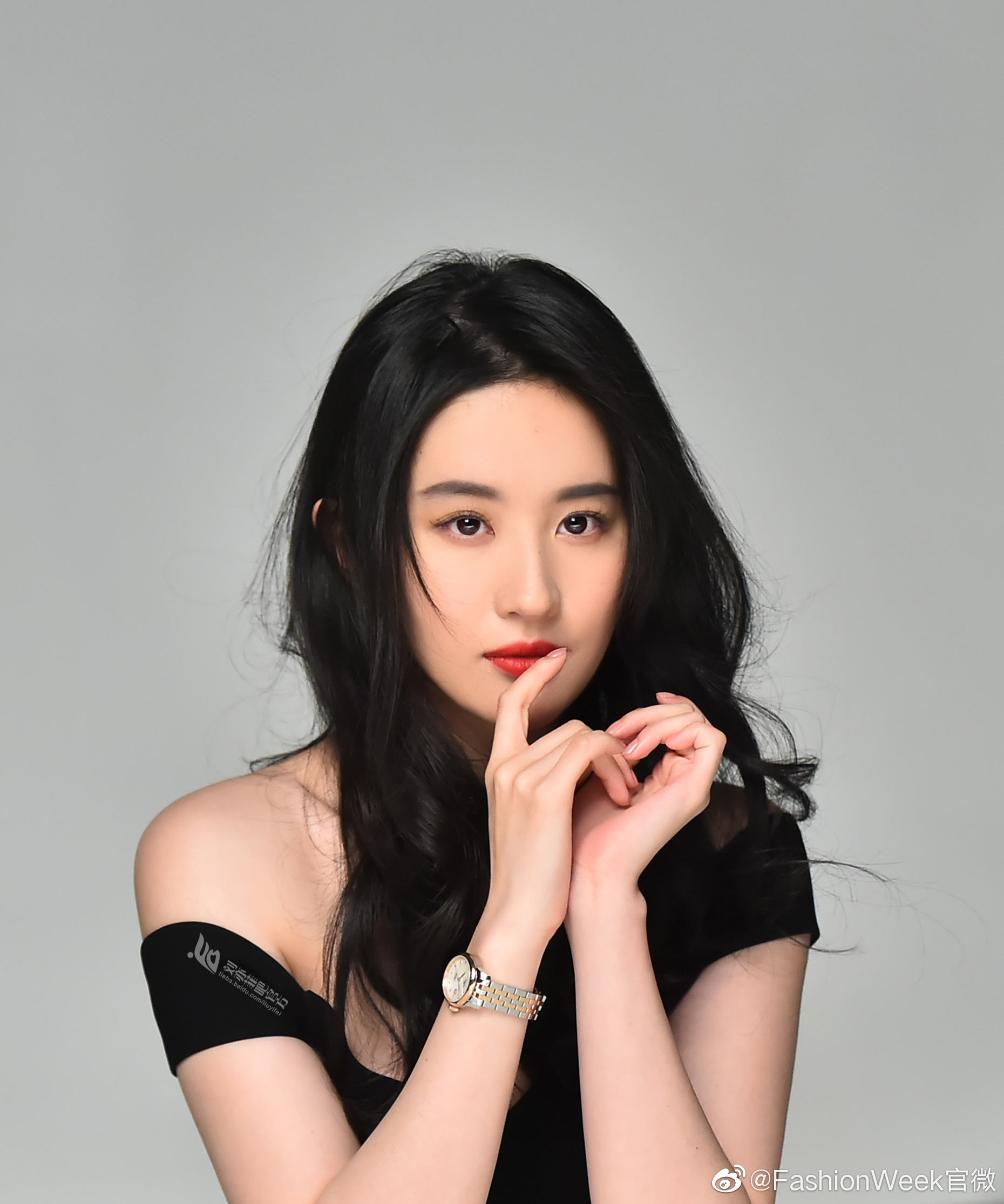 emporioarmani正式官宣刘亦菲成为大中华区及亚太区全新形象代言人