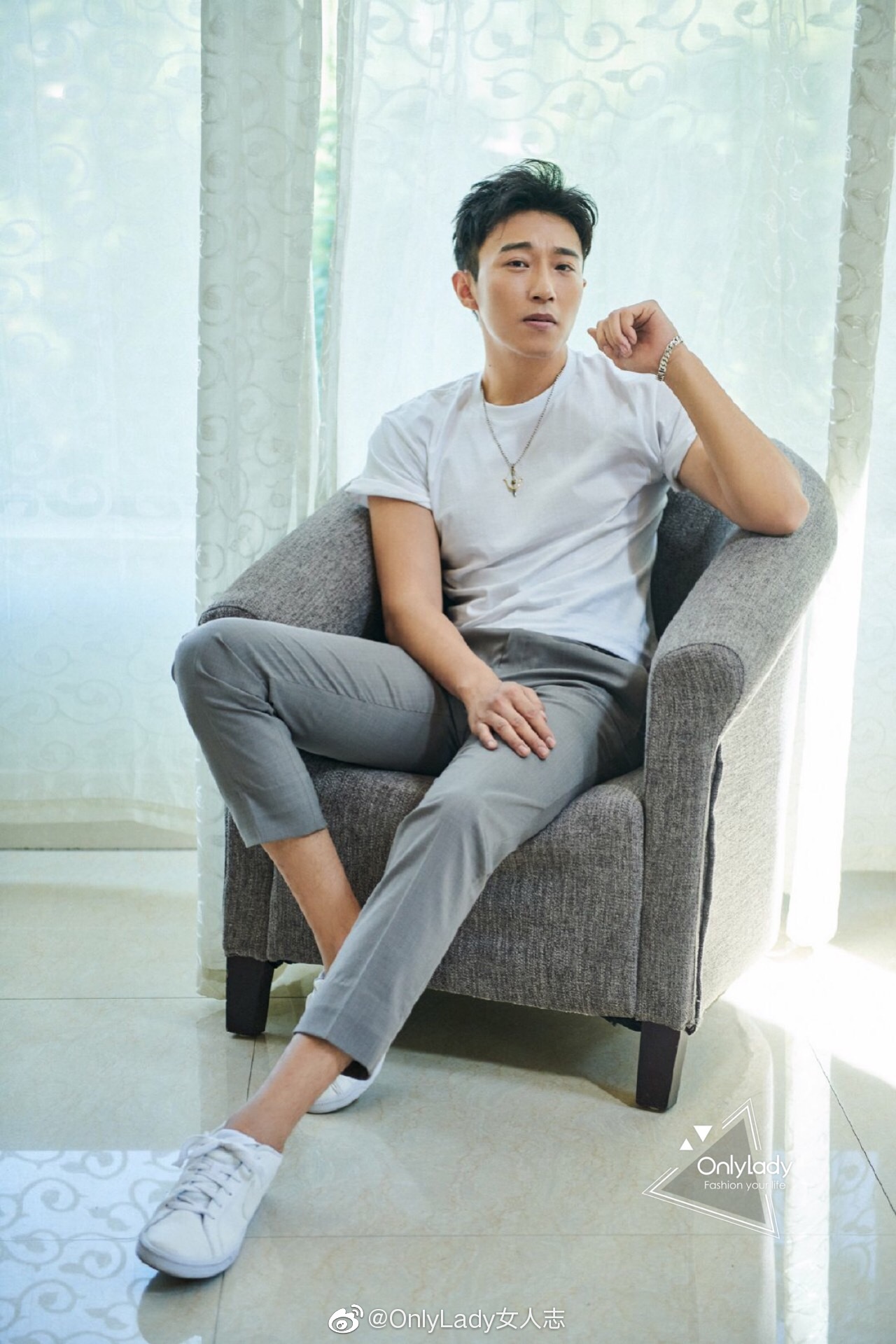 近日演员王森w以中国最美村宴风味大使的身份现身山西