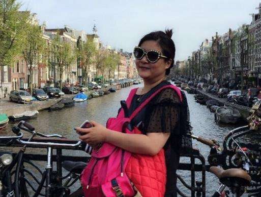 35岁大张伟和经纪人老婆近照: 长相很富态, 两人很低调从不秀恩爱