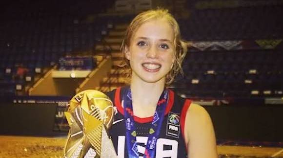 hailey van lith,2001年出生于美国华盛顿州的韦纳奇,身高1米75