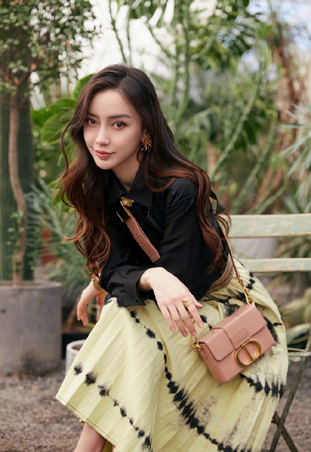 angelababy精致优雅性感写真