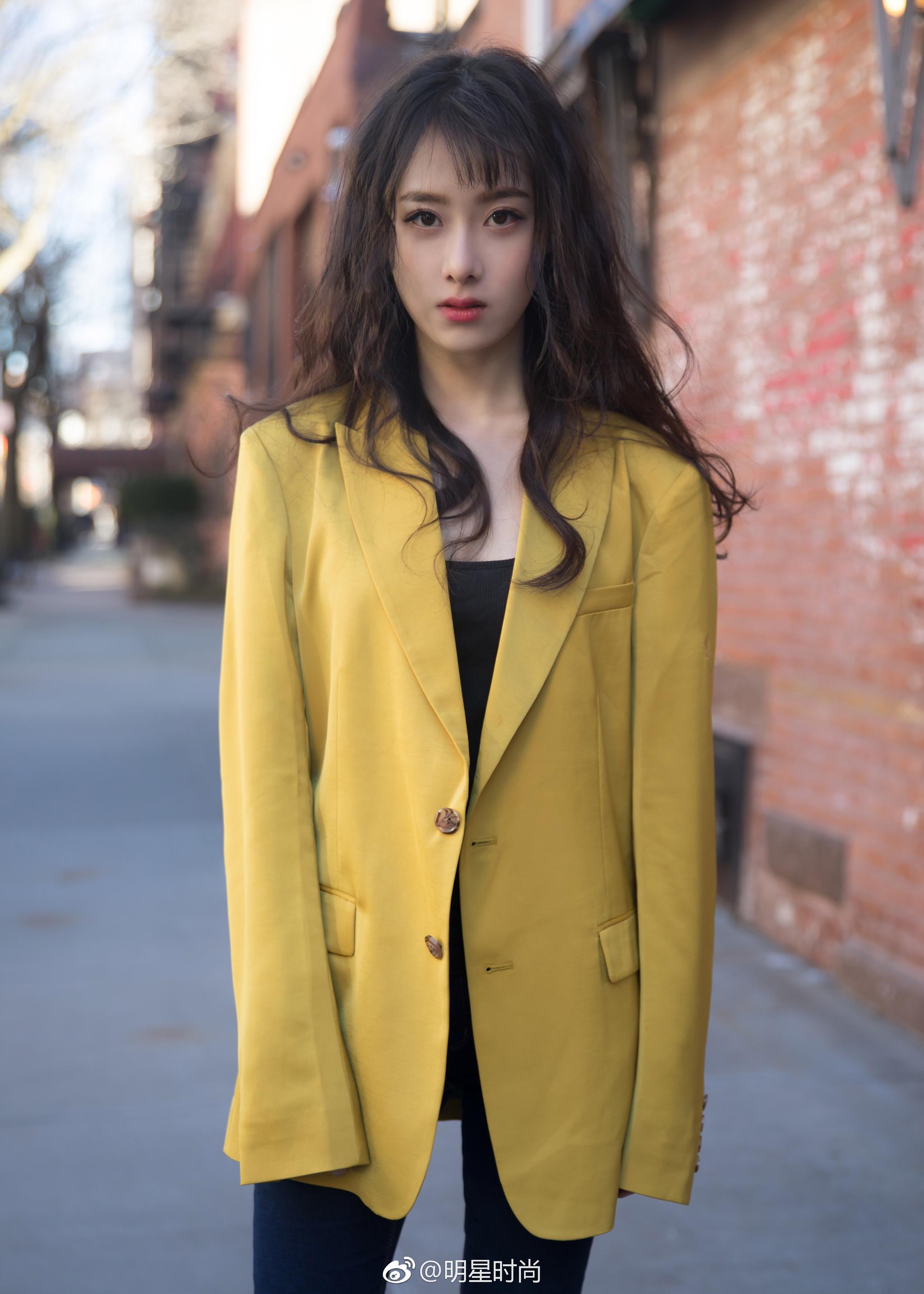 助攻女孩曹曦月解锁新造型