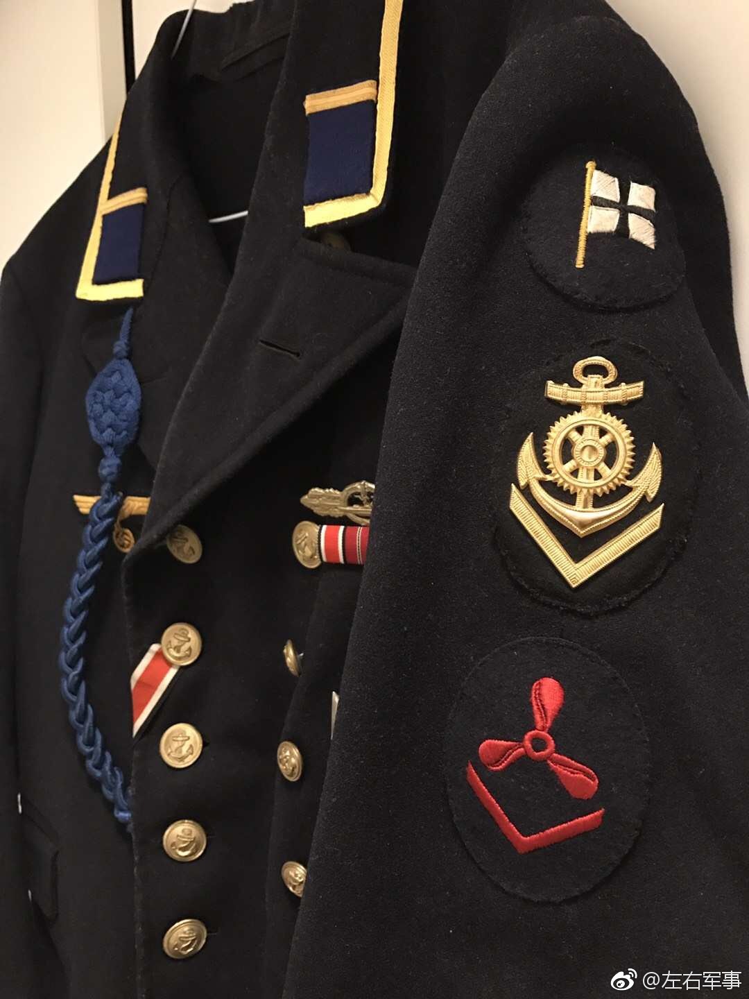 po主在德国搞到一件原品二战德国海军水兵夹克裸服