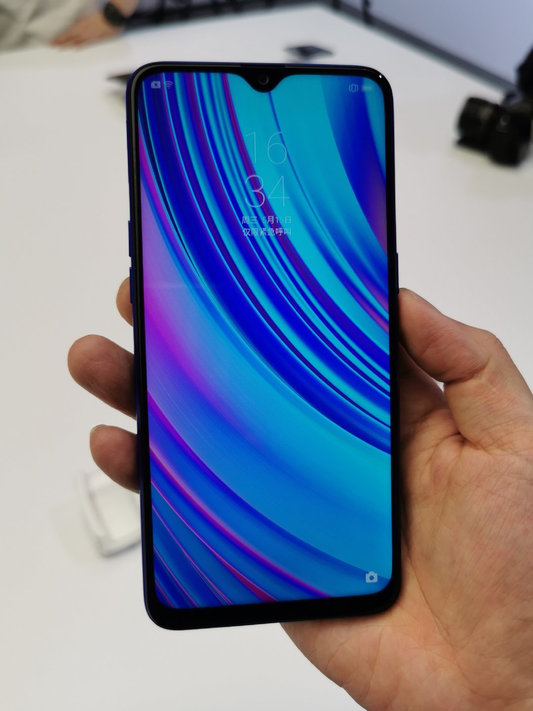 realmex青春版真机实拍