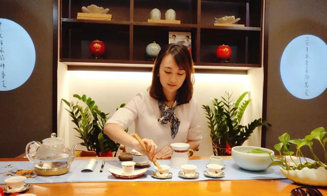 “国茶仙子”姜雨桐、廖雪花|东湖茶叙茶艺师!