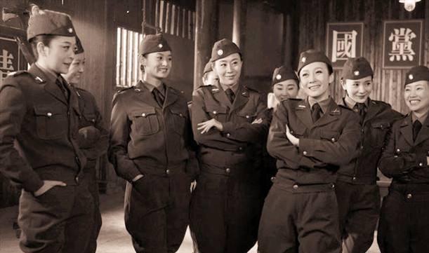 他是"余则成"原型,潜伏台湾途中被解放军俘虏,不得已终止任务|黎强