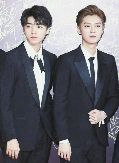 易烊千玺给鹿晗拍照,看到拍出来的样子,网友:俩糊鹿娃?