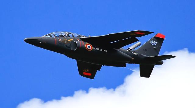 世界现役各型教练机,中国占3款