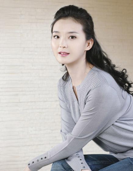 王艳回故宫晴儿引回忆杀,三字彻底暴露身价,网友:一般人不敢用