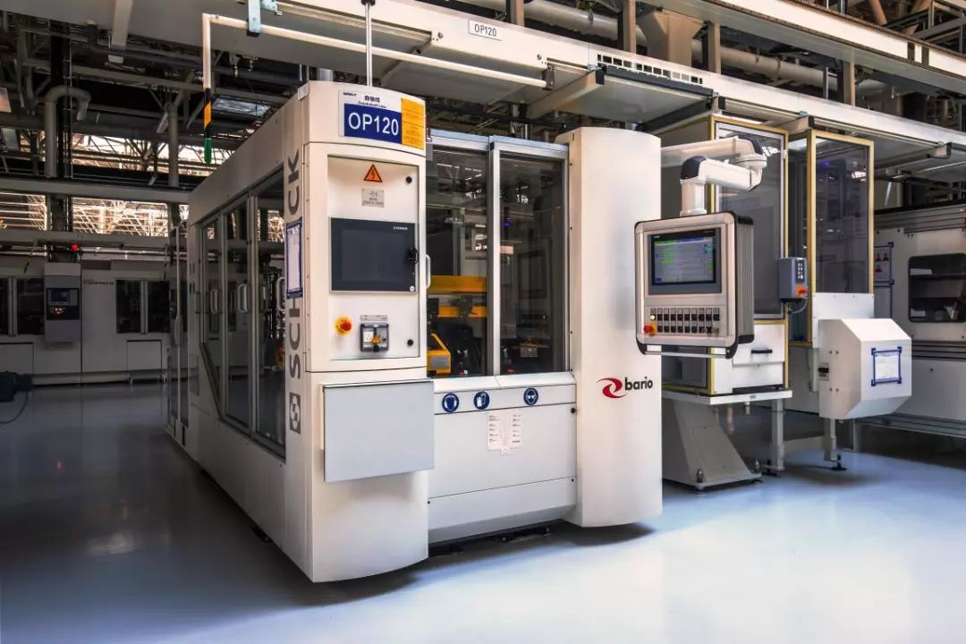 abb机器人吉利动力总成义乌制造基地(下文简称:义乌工厂)成立于2014