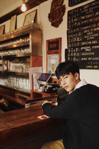 南京师范大学校草身高192体重140学霸一枚张凌赫z