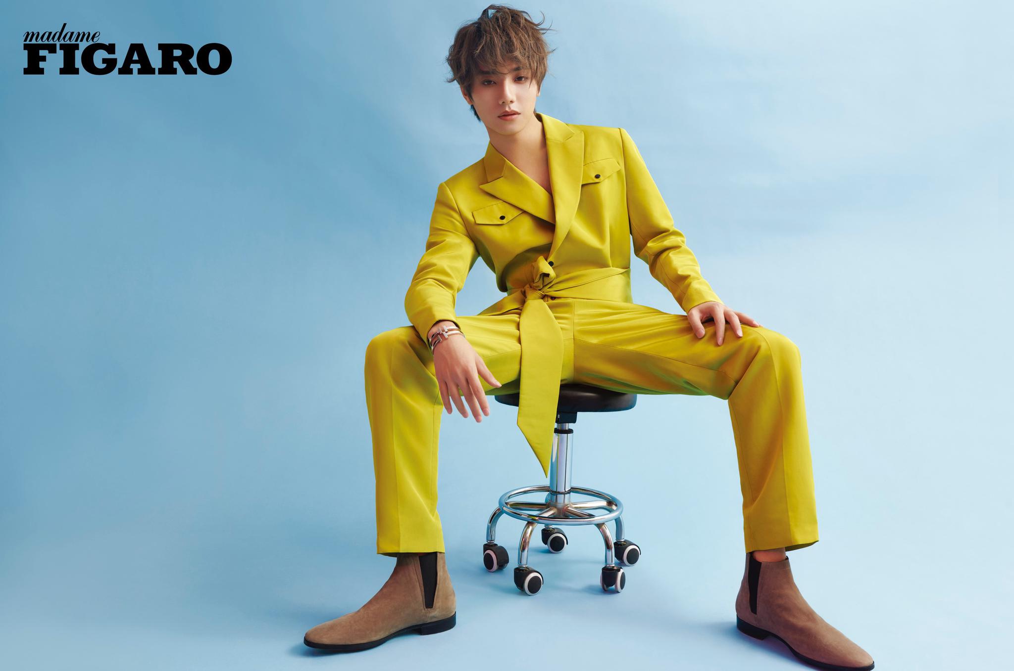 费加罗封面释出,是少年感与复古摩登的完美碰撞在随之曝光的海报中