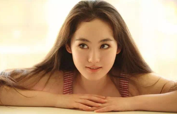 她为演戏增肥至两百斤,却被相恋七年男友抛弃,如今重拾完美身材