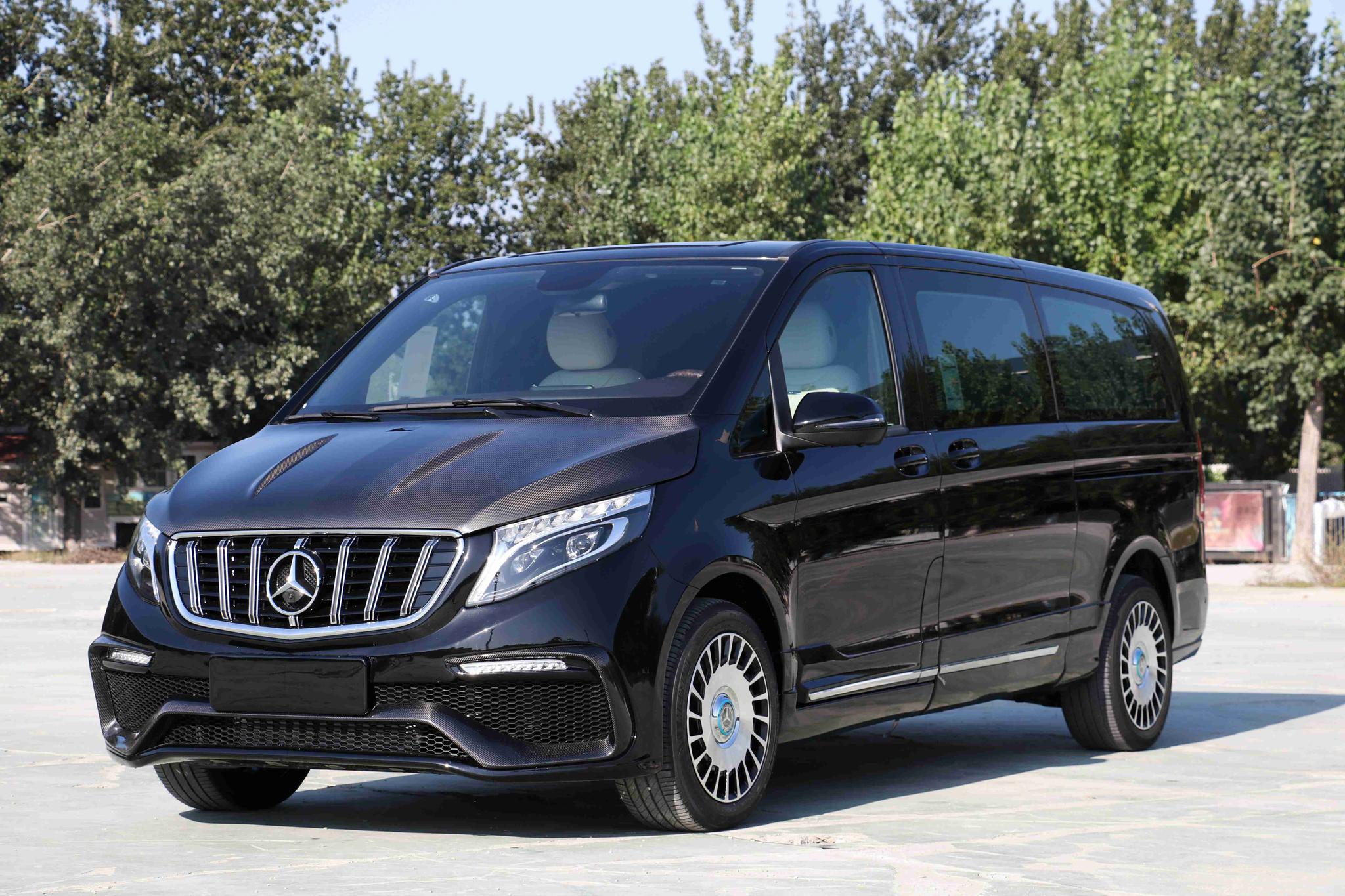 这台奔驰v级到底好在哪?