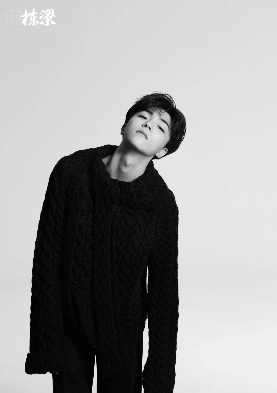 《hero栋梁》杂志九月刊封面,治愈的微笑,率真的性格,翩翩少年