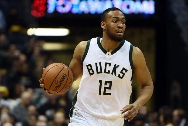 5年前,大帝以首轮第3顺位加盟76人,在他之前两位球星现状如何?