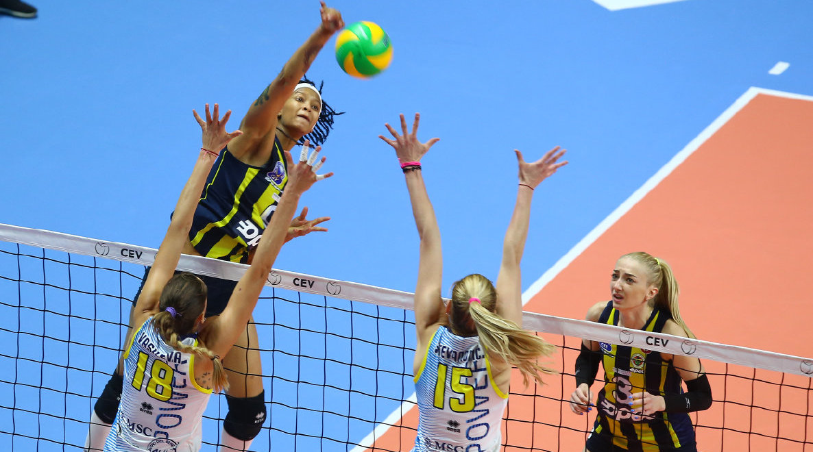 2018-2019赛季土耳其女排联赛常规赛第3轮 费