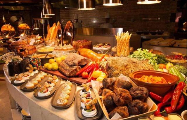 肯德基自助餐已开卖,60一位,网友:带瓶二锅头,我能吃100