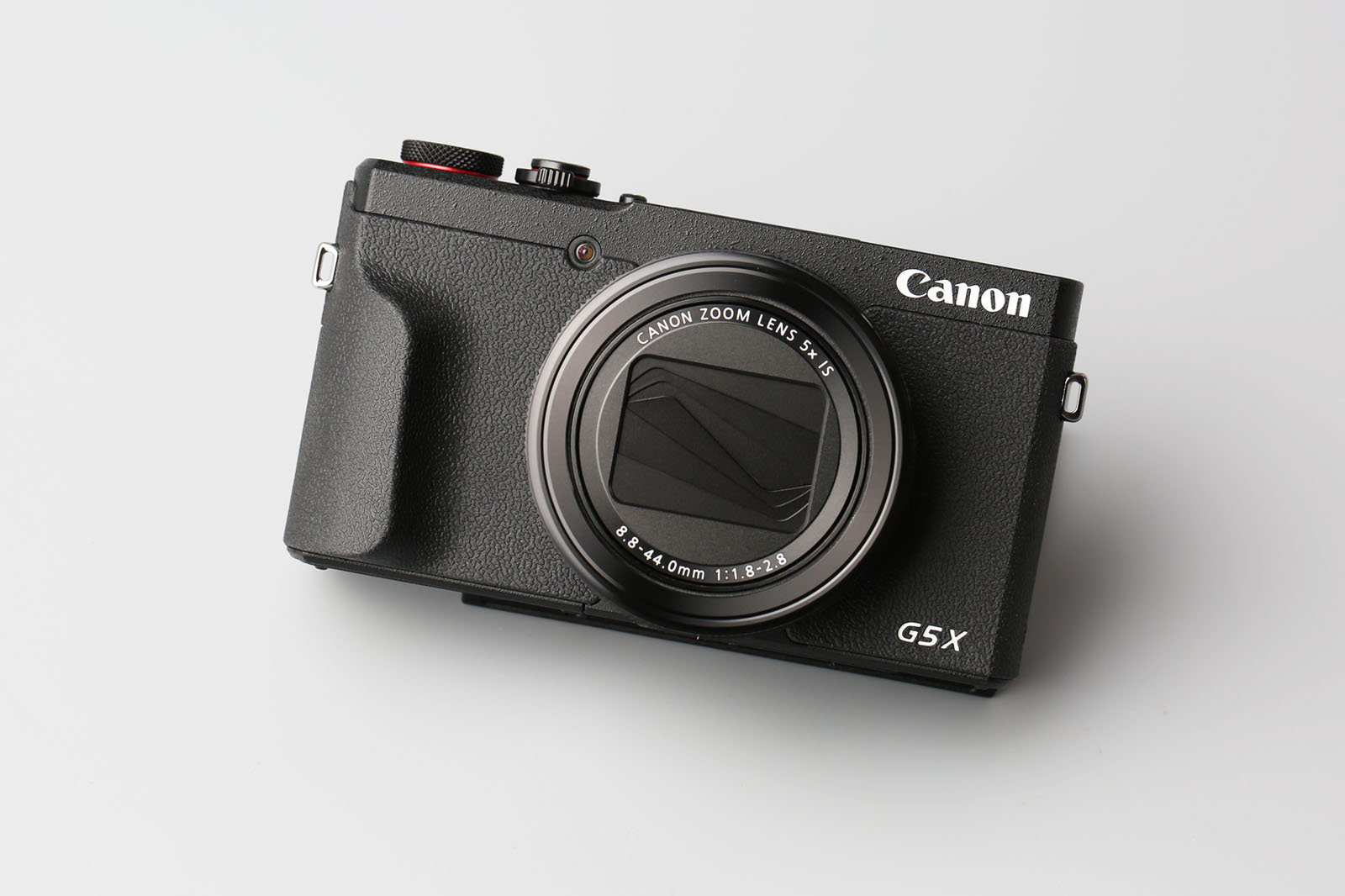 佳能powershot g5 x mark ii作为一款主打便携式拍照的相机