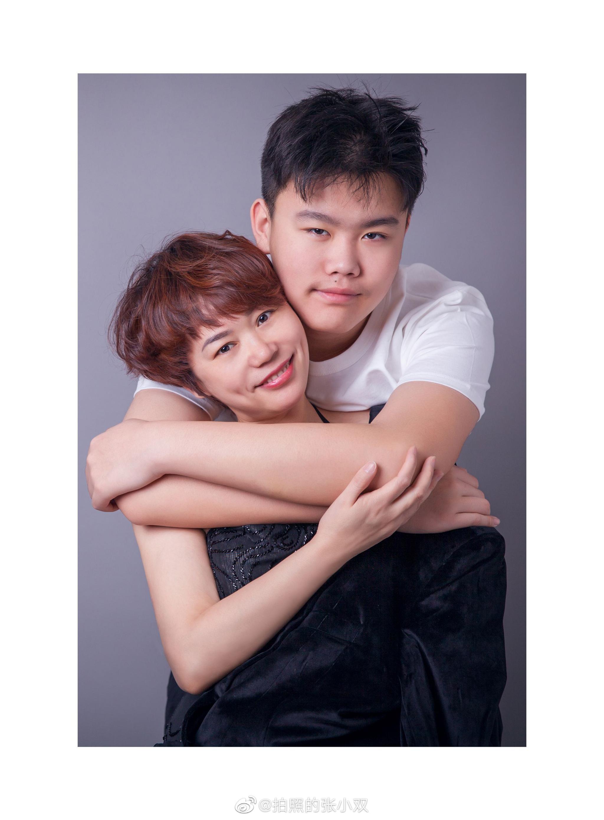 拍组写真然后踏上新的征程