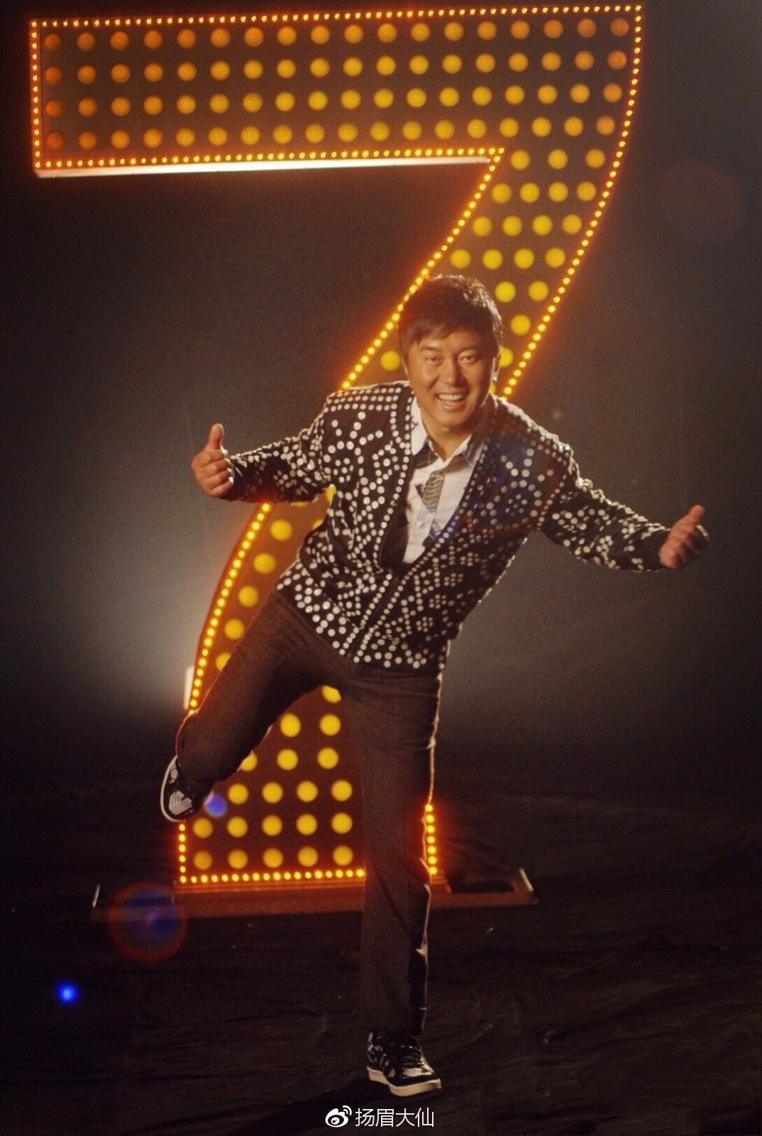 艺人吸毒就活该封杀?满文军称罪不至死,并提出一个问题!