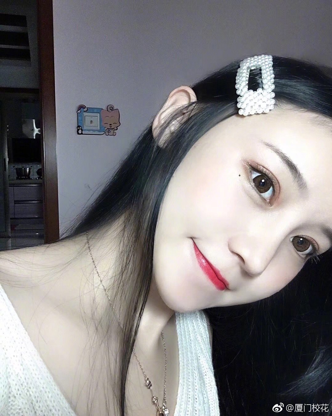她叫曾玉琦,就读于西安外国语大学,身高167cm,射手座_新浪新闻