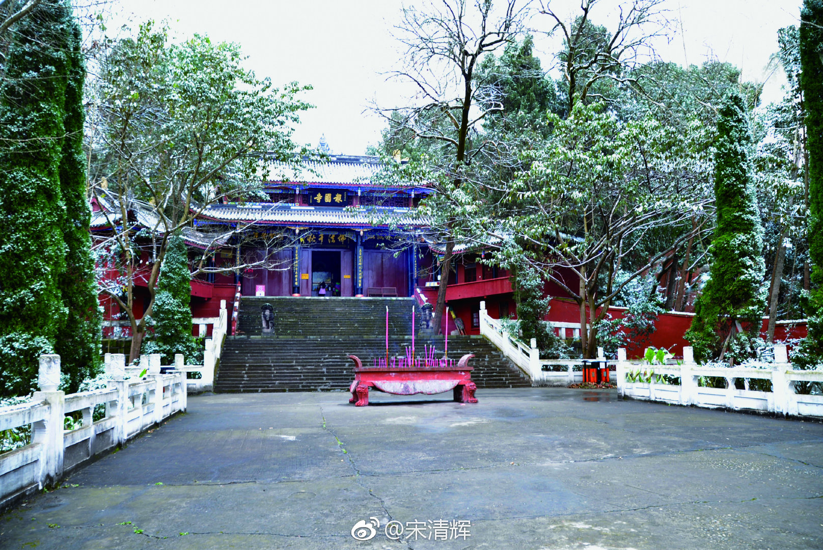 四川竟还有这样一个美丽的地方,川中千年古刹——乐至报国寺.