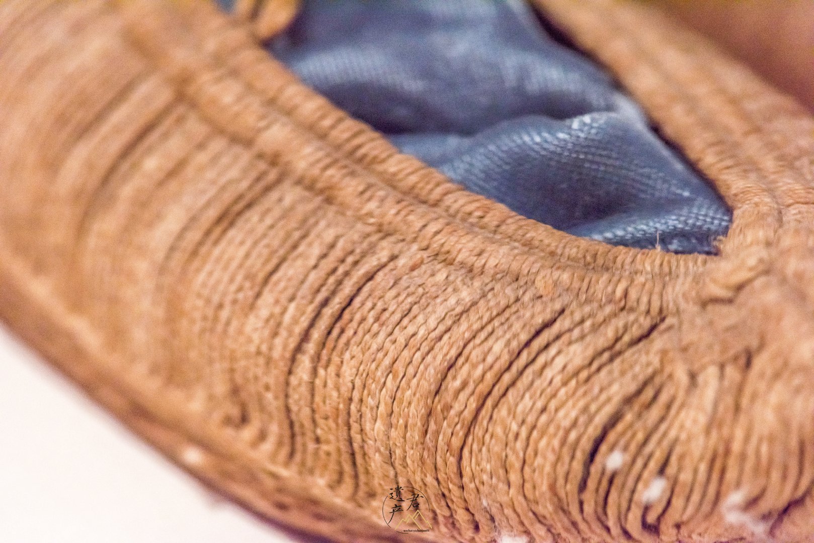 新疆维吾尔自治区博物馆藏唐代麻鞋