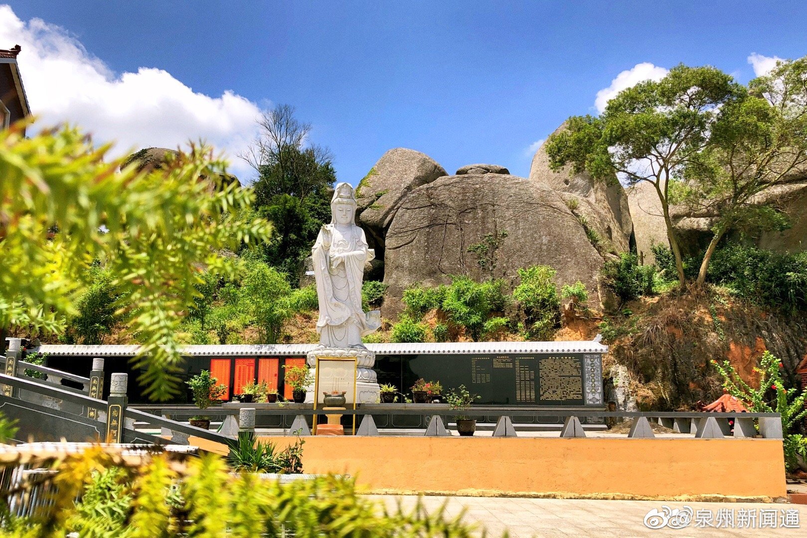 虎屿岩寺,始建于宋朝年间,位于泉州惠安县城北3