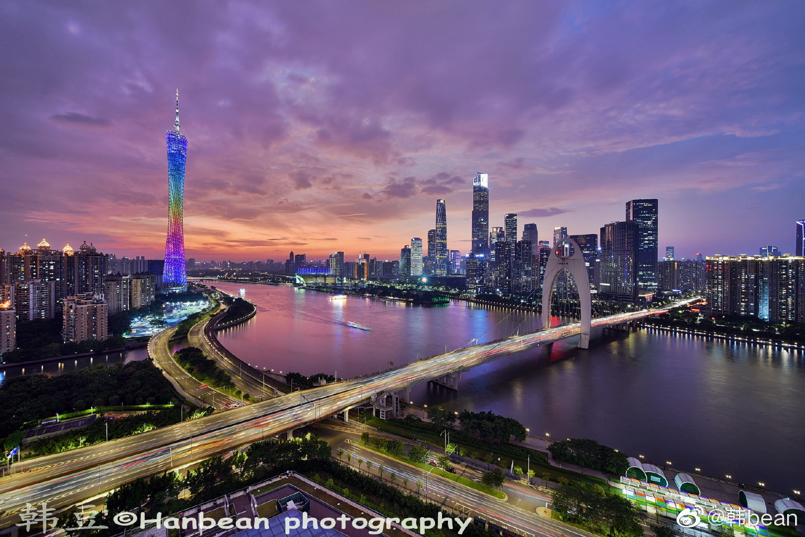 广州CBD之夜-珠江新城 @中国广州发布 @珠江新城在线 @新浪广州 @广