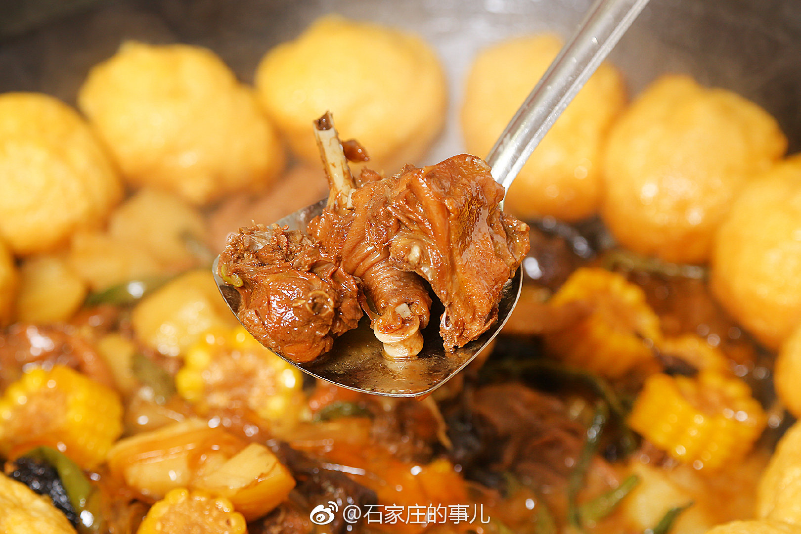 铁锅炖鸡免费吃!暖心又暖胃的正宗东北铁锅炖,安排