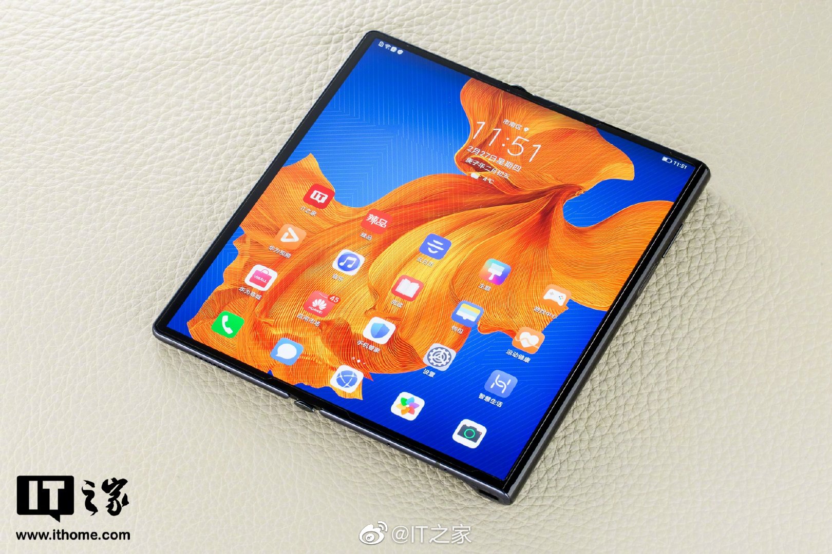 华为matexs折叠屏手机图赏