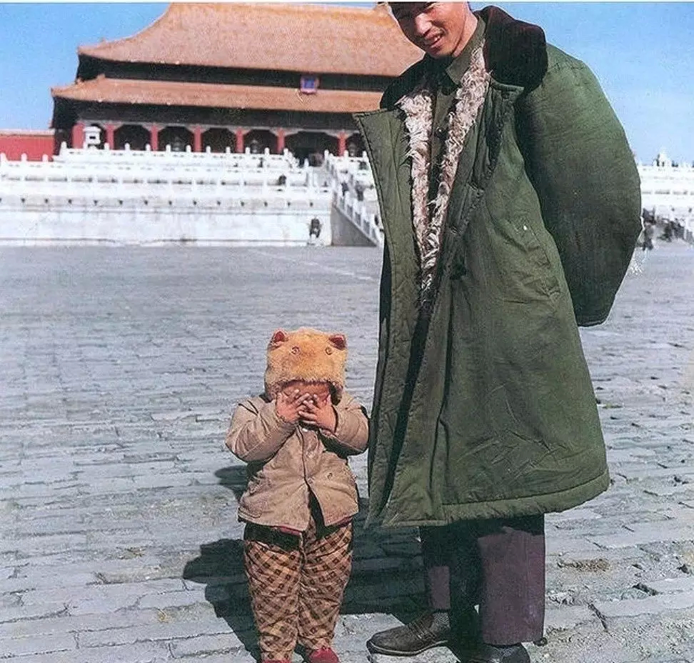 老照片:20年前的回忆,19张珍贵彩照带你重温80后的童年!